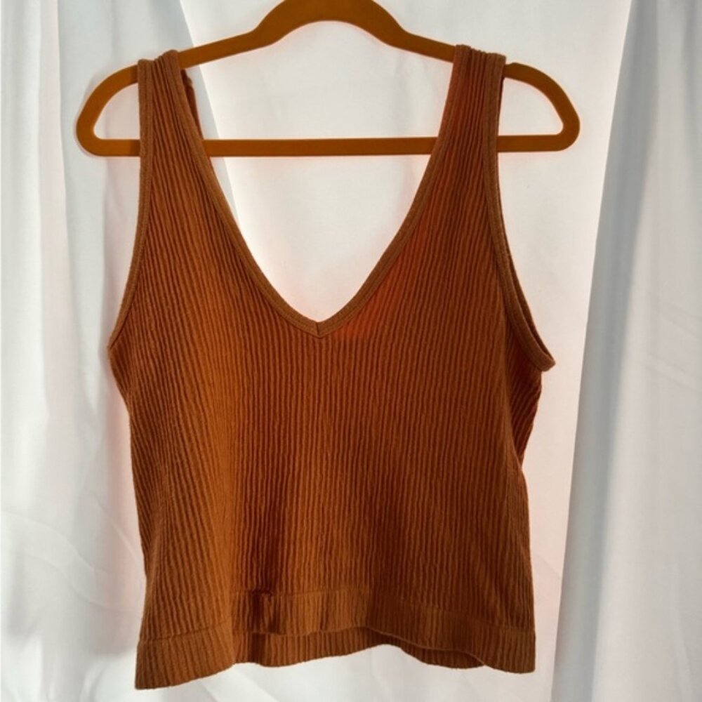 Urban Outfitters Cropped Tank Size L